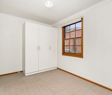 Affordable Kooringal Living - Photo 1