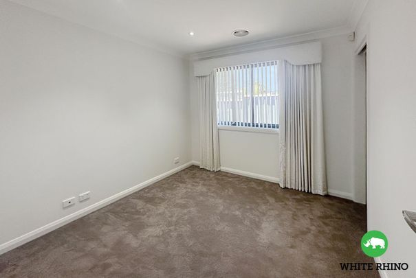 48B Kalgoorlie Crescent, Fisher ACT 2611 - Townhouse For Rent | Domain - Photo 1