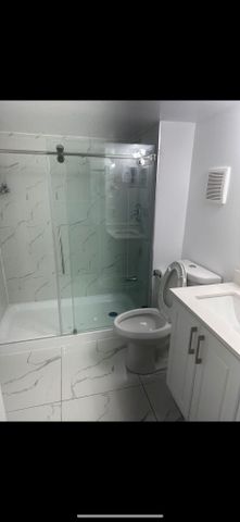 For Lease - 30 Cox Crescent, Brampton, Ontario - Photo 2