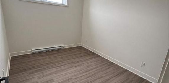 2 CH - 1 SDB - Saint-Hyacinthe - $1,450 /mo - Photo 2