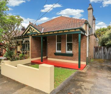 86 Carshalton Street, Croydon Park NSW 2133 - House For Rent | Domain - Photo 1