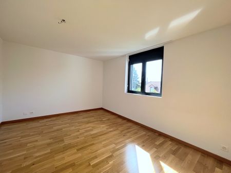 Appartement moderne de 3 pièces avec balcon - Photo 5