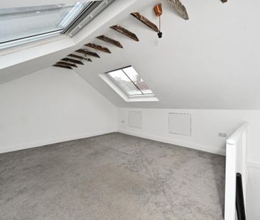 4 bedroom end of terrace house to rent - Photo 6