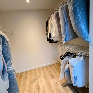 Magnifique 4 1/2 disponible maintenant 1300 pieds carrés - Photo 2