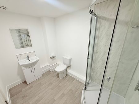 Newton Road, Yeovil, Somerset - Photo 4