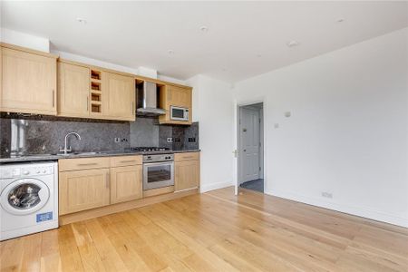 1 bedroom flat to rent - Photo 2