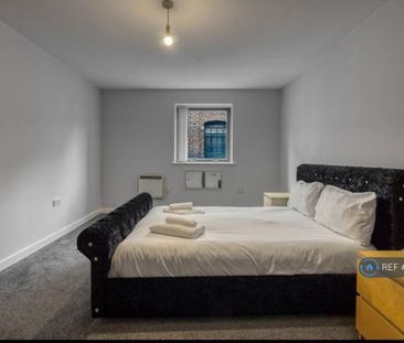 2 bedroom flat to rent - Photo 5