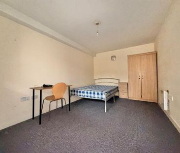 2 Bedroom Apartment To Let - Photo 4