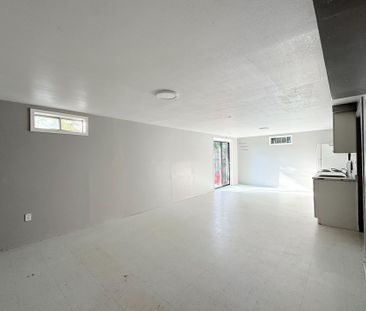 For Lease - 77 Fox Run Unit# Bsmt, Barrie, Ontario - Photo 5