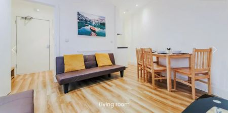 1 Bedroom Apartment - Photo 2