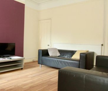 Harrow Road (4 bed) - Photo 2