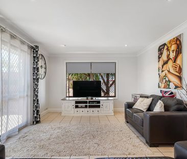 Fully Furnished Home in Mooloolaba&excl; - Photo 1