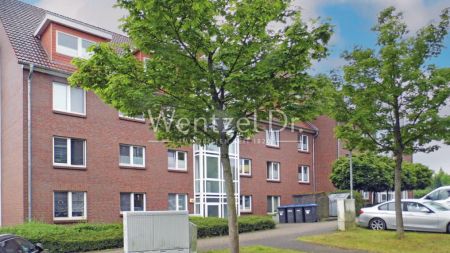 Niedliche 2- Zimmer- Wohnung mit Balkon und PKW- Stellplatz in Schwerin- Friedrichsthal ! - Foto 3