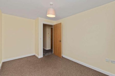 Kingsway South, Warrington, WA4 - Photo 4