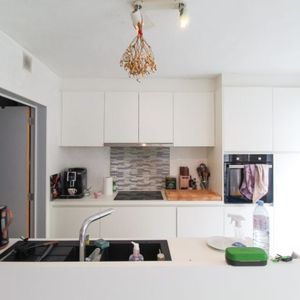 Huis te huur in Roeselare voor € 995 met 3 slaapkamers - Photo 2