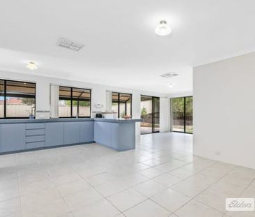 Spacious 4-Bedroom Family Home - Corner Block, Elevated Position! - Photo 3
