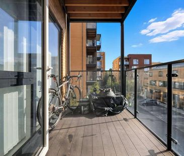 Silverworks Close, London, NW9 - Photo 6