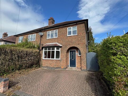 3 bedroom semi-detached house to rent - Photo 1