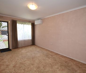 PERFECTLY POSITIONED - Photo 3