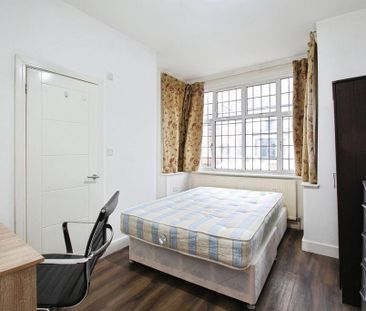 Studio to rent - Photo 6