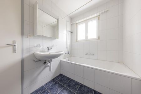 Attraktive und sonnige Wohnung, an zentraler Lage - Photo 3