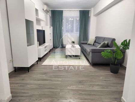 Apartament modern 4 camere, 2 bai, Aradului/ Iulius Town - Fotografie 2