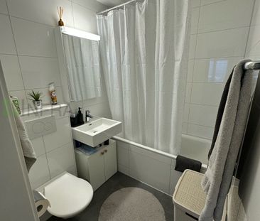 Ground floor apartment with terrace - Photo 5