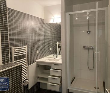 Location Appartement 2 pièces 45m² VERSAILLES 78000 - Photo 4