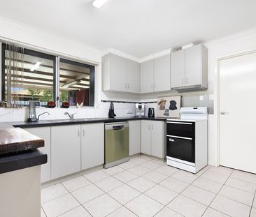 Comfortable Family Home with Space to Entertain - Photo 3