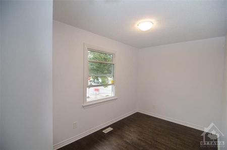 For Lease - 111 Dalehurst Drive Unit# B, Tanglewood - Grenfell Glen - Pineglen, Ontario - Photo 5