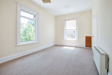 apartment to rent Alum Chine Road, Bournemouth - Photo 2