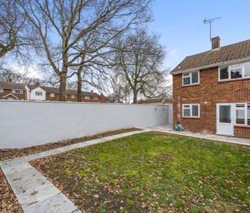 2 bedroom semi-detached house to rent - Photo 5