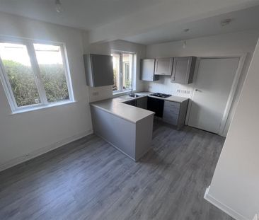 Apt 1 546 Antrim Road, - Photo 5