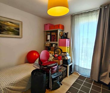 Logement de 5 pièces au 2ème avec balcon à Bernex - Foto 3