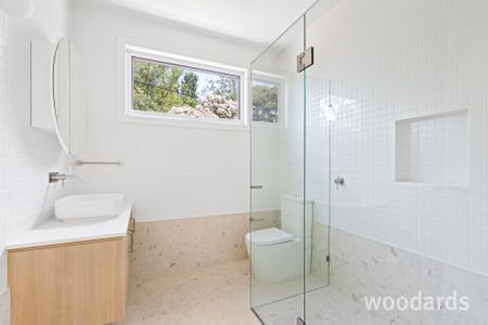 Brand New 4-Bedroom Home in the Heart of Thornbury - Photo 4