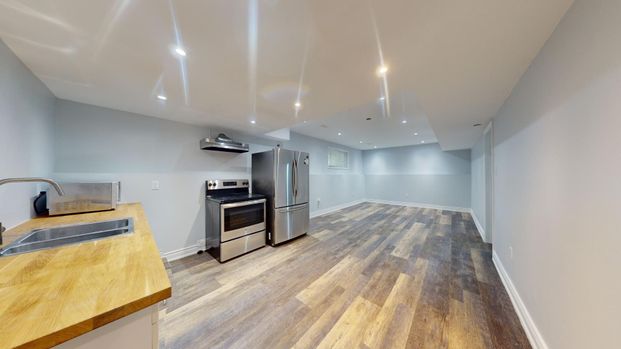 For Lease - 1048 Gilmore Avenue Unit# Lower, Innisfil, Ontario - Photo 1