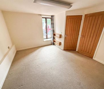 3 bedroom barn conversion to rent - Photo 4