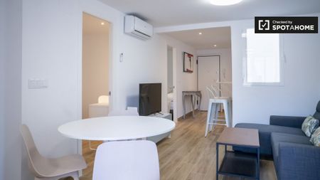 valencia, Valencian Community 46011 - Photo 2