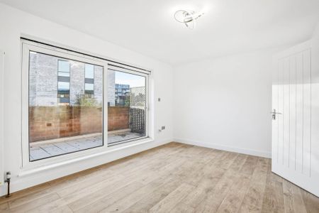 Price £3,250 pcm - Available 01/12/2025 - Unfurnished - Photo 4