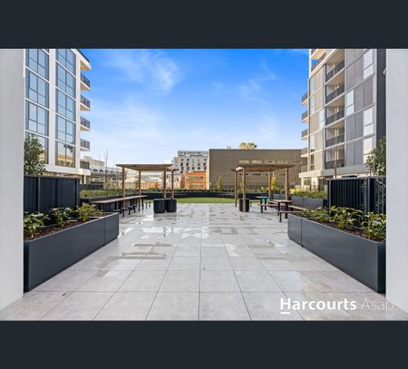 912/145 Boundary Road, North Melbourne, Vic 3051 - Photo 4