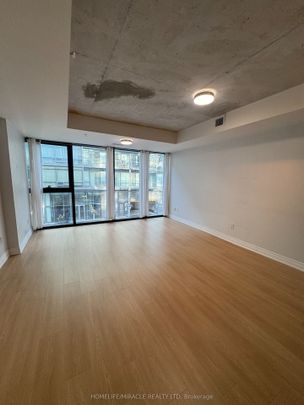 Thompson Residence Lofts 38 - Photo 1