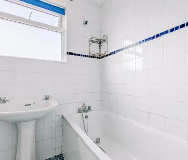 3 bedroom maisonette to rent - Photo 6