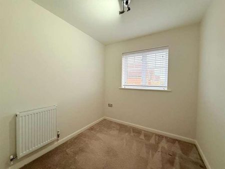 Cottril Way, MK42 - Photo 4