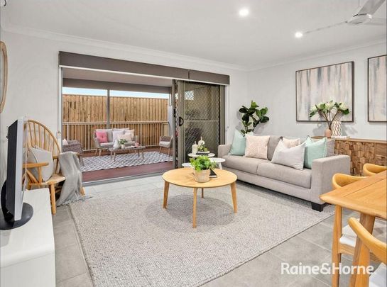 Convenient Living in Albany Creek - Photo 1