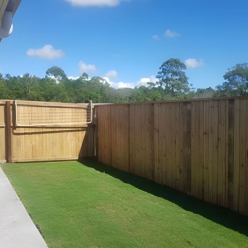 16 Halcyon Street, Morayfield - Photo 1