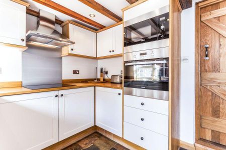 1 bedroom terraced house to rent - Photo 5