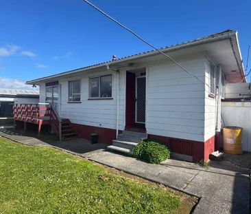 Family home Papatoetoe Including Garage - Photo 5