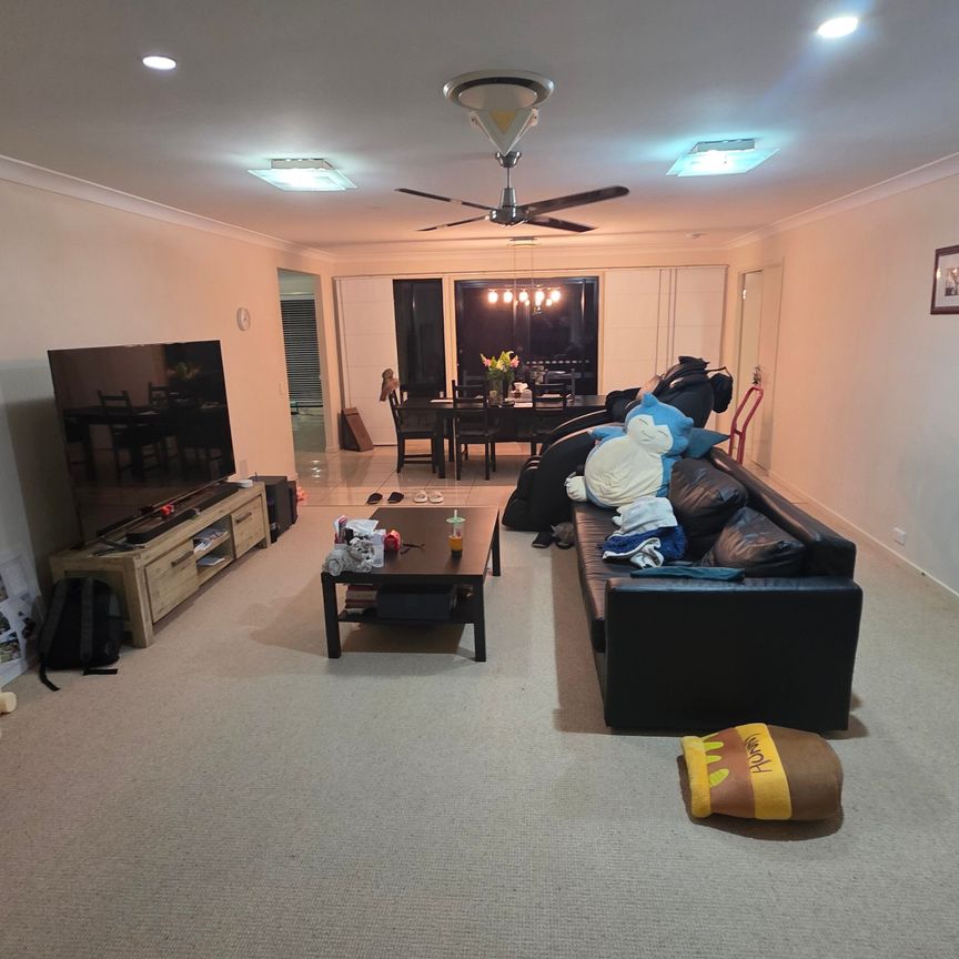 Eight Mile Plains - Photo 1