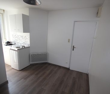 Studio de 12.45 m², rue saint Eloi, Wazemmes réf 216-001 - Photo 2