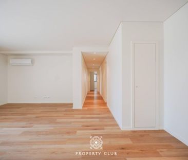 3 bedroom luxury Flat for rent in Lumiar, Lisbon - Photo 1